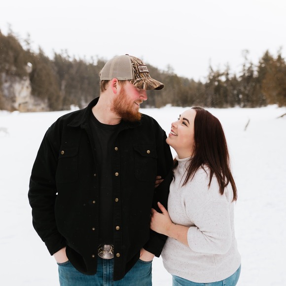 Meet your Posher, Taylor - Picture 1 of 1